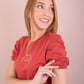 Camiseta terracota manga bombacha estampada